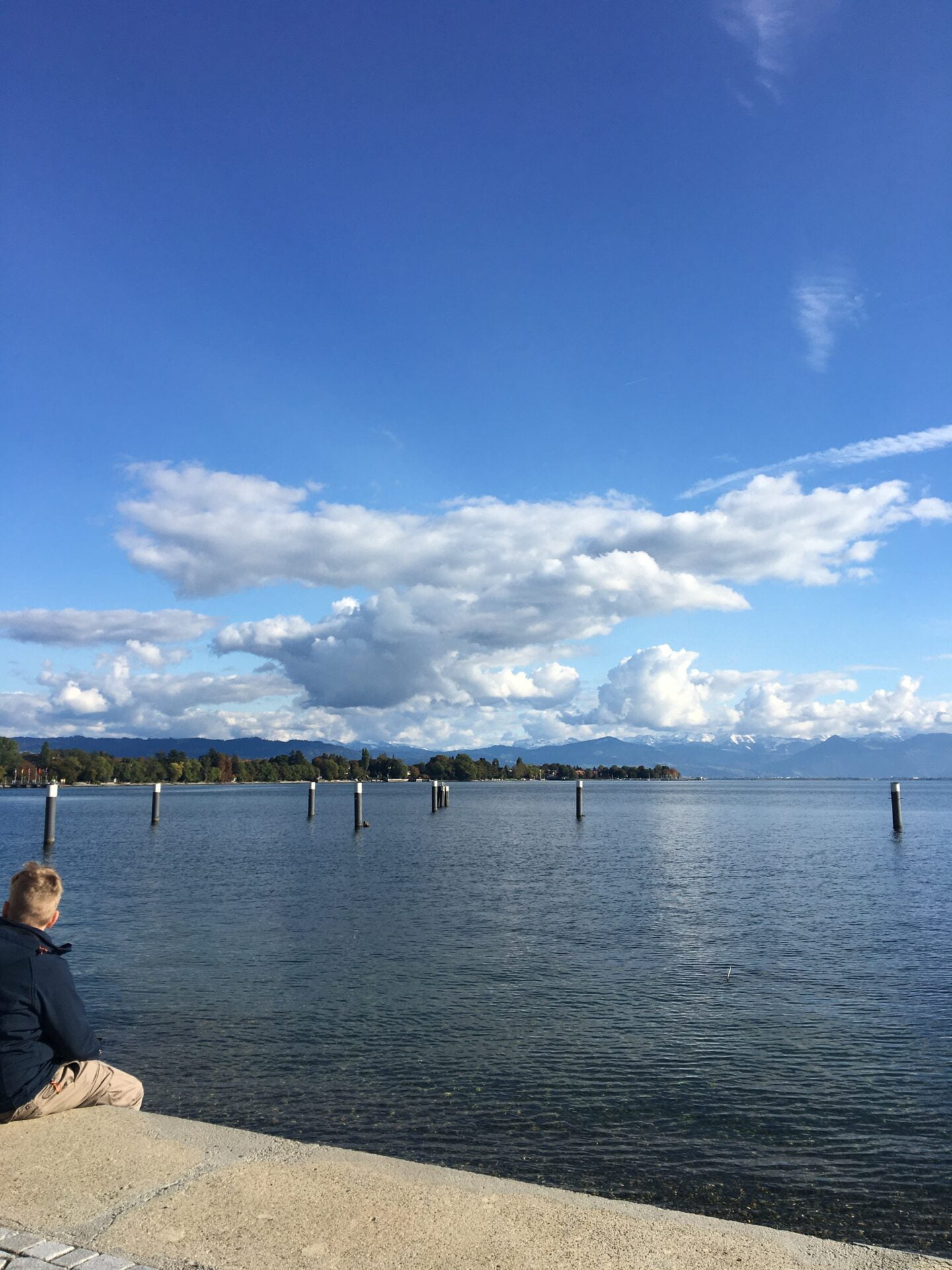 Daheim gut gehen lassen beim Blick auf den Bodensee